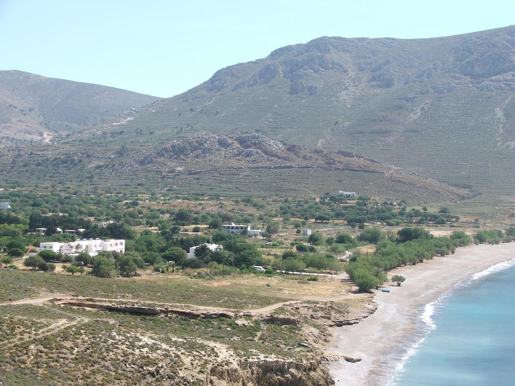 Eristos Beach Hotel Megálon Choríon Екстериор снимка